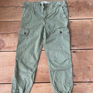 green cargo pants